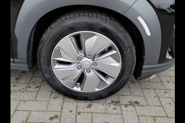 Hyundai Kona EV 64kWh SOH 100% Warmtepomp Adap.Cruise Apple Carplay Android Auto Navi Camera Pdc Fashion Privacy Glas Blind Spot Lane Assist Origineel Nederlandse Auto