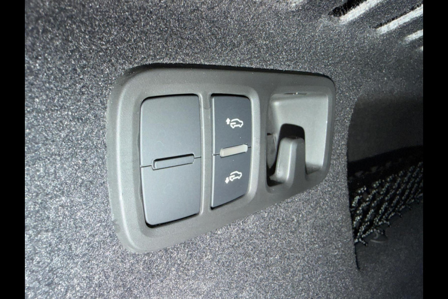 Audi Q8 55 TFSI quattro Pro Line Advanced