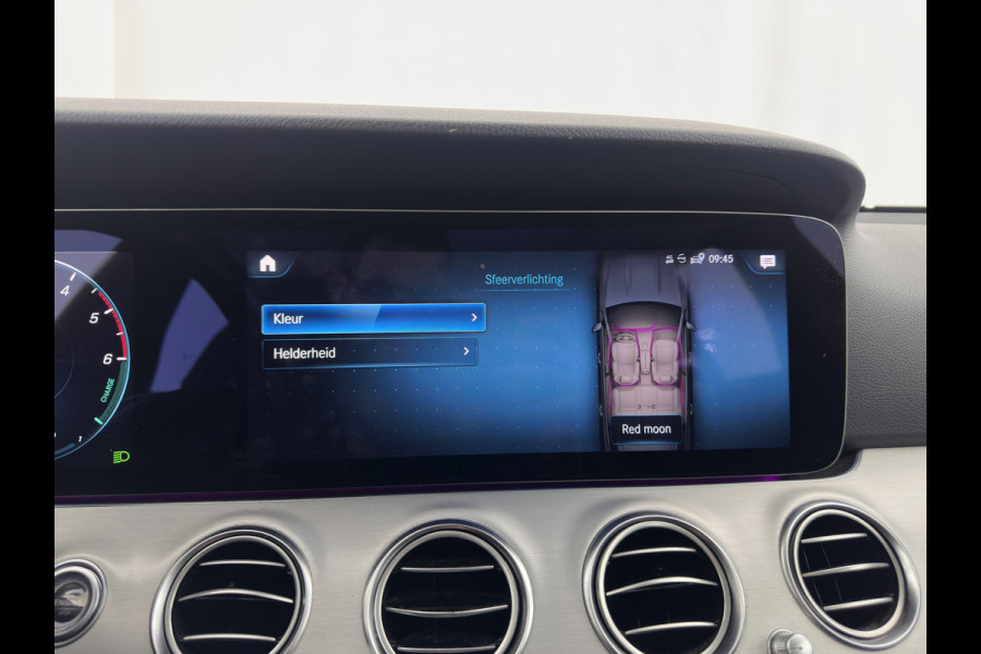 Mercedes-Benz E-Klasse Estate 300 de Luxury Line ( Plug-in ) (INCL-BTW) Aut. *LEATHER | FULL-LED | WIDESCREEN-COCKPIT | BLIND-SPOT | AMBIENT-LIGHT | HEATED-SPORTSEATS | CAMERA | DAB+ | NAVI-FULLMAP | PDC | ADAPTIVE-CRUISE | ECC | 18''ALU*