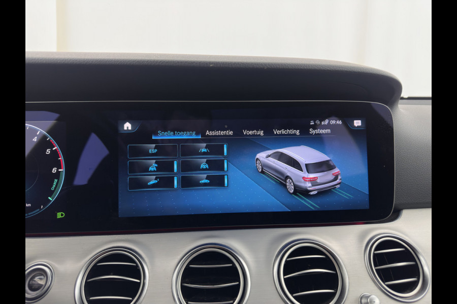 Mercedes-Benz E-Klasse Estate 300 de Luxury Line ( Plug-in ) (INCL-BTW) Aut. *LEATHER | FULL-LED | WIDESCREEN-COCKPIT | BLIND-SPOT | AMBIENT-LIGHT | HEATED-SPORTSEATS | CAMERA | DAB+ | NAVI-FULLMAP | PDC | ADAPTIVE-CRUISE | ECC | 18''ALU*