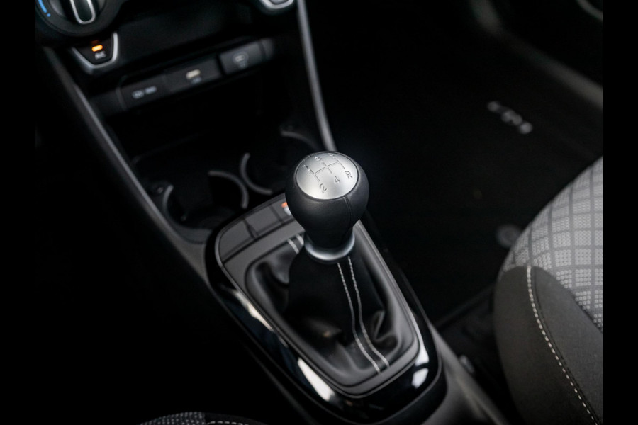 Kia Picanto 1.0 DPI DynamicLine | Beschikbaar in overleg | Airco | Cruise l Camera