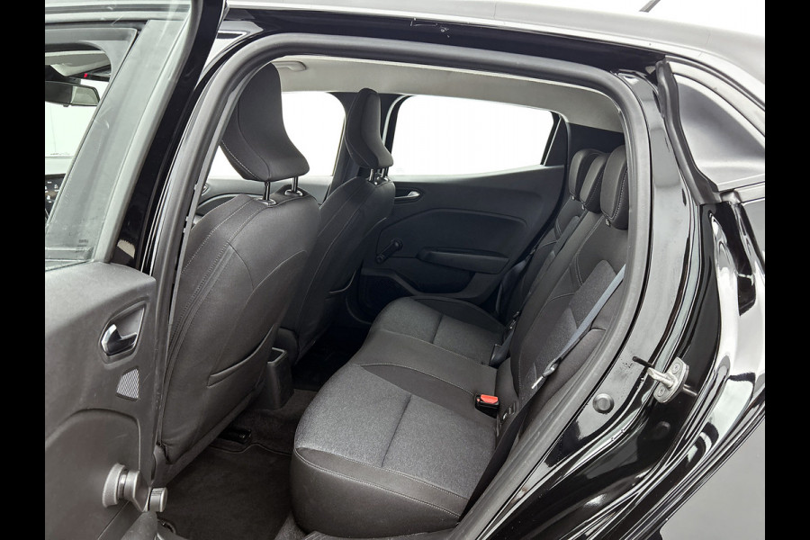 Renault Clio 1.0 TCe 92PK 5drs. Equilibre / Navigatie / Airco / Cruise-control /  Radio multimedia / 6Versn / Apk 03-2027