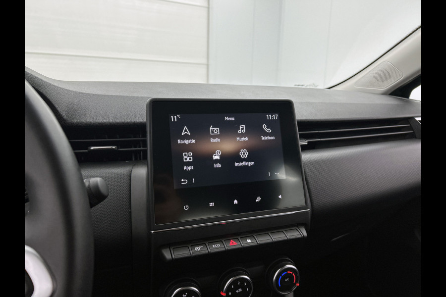 Renault Clio 1.0 TCe 92PK 5drs. Equilibre / Navigatie / Airco / Cruise-control /  Radio multimedia / 6Versn / Apk 03-2027