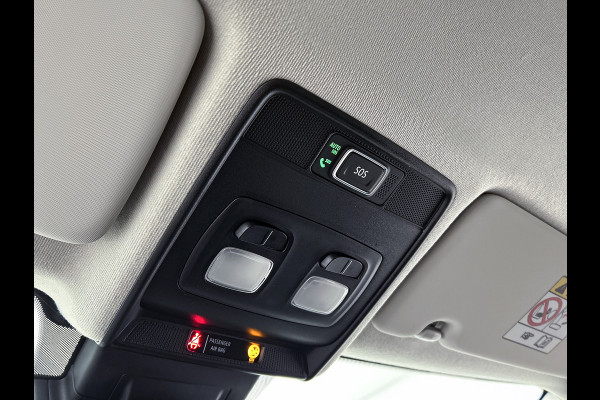 Renault Clio 1.0 TCe 92PK 5drs. Equilibre / Navigatie / Airco / Cruise-control /  Radio multimedia / 6Versn / Apk 03-2027