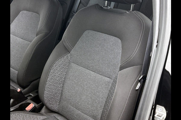 Renault Clio 1.0 TCe 92PK 5drs. Equilibre / Navigatie / Airco / Cruise-control /  Radio multimedia / 6Versn / Apk 03-2027