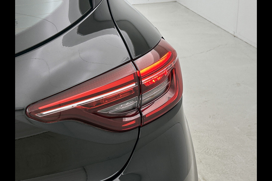 Renault Clio 1.0 TCe 92PK 5drs. Equilibre / Navigatie / Airco / Cruise-control /  Radio multimedia / 6Versn / Apk 03-2027