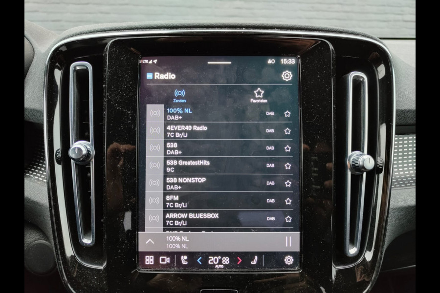 Volvo XC40 Recharge P8 AWD R-Design SOH 90% Adap.Cruise Navi Ecc Camera Apple Carplay Android Auto Pdc Stoelverwarming Lmv 19" Privacy Glas Google Maps DAB+ Origineel Nederlandse Auto Nieuwprijs  €59.825,- Export - Handel