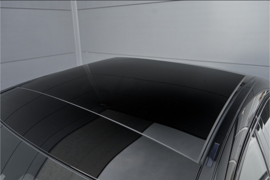 Mercedes-Benz C-Klasse 180 AMG Night Pano Distronic Leder 18"