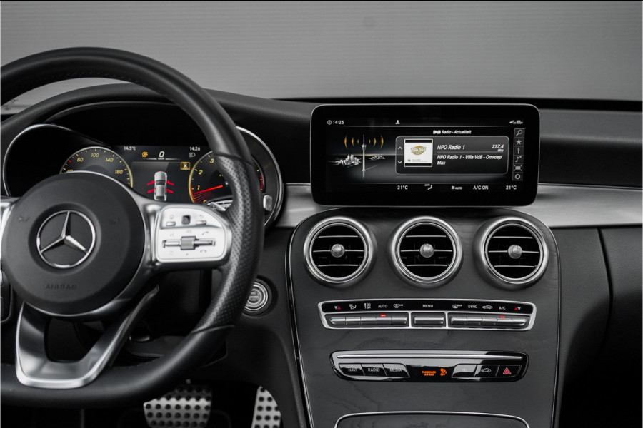 Mercedes-Benz C-Klasse 180 AMG Night Pano Distronic Leder 18"