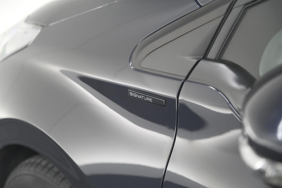 Peugeot 208 PureTech 82 Signature | Allseason banden | Navigatie | Parkeersensoren