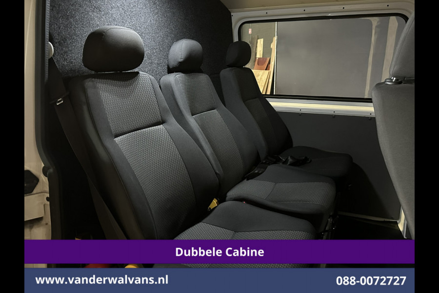 Volkswagen Transporter 2.0 TDI L2H1 Dubbele Cabine Euro6 Airco | 2200kg Trekhaak | Apple Carplay Cruisecontrol, Android Auto, 5-Zits, Parkeersensoren, Achterklep