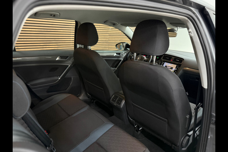 Volkswagen Golf 1.5 TSI DSG Automaat | IQ.Drive | Trekhaak | Carplay | Adaptive Cruise