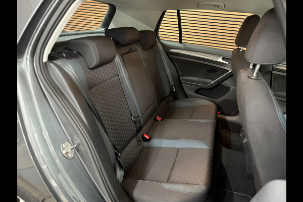 Volkswagen Golf 1.5 TSI DSG Automaat | IQ.Drive | Trekhaak | Carplay | Adaptive Cruise