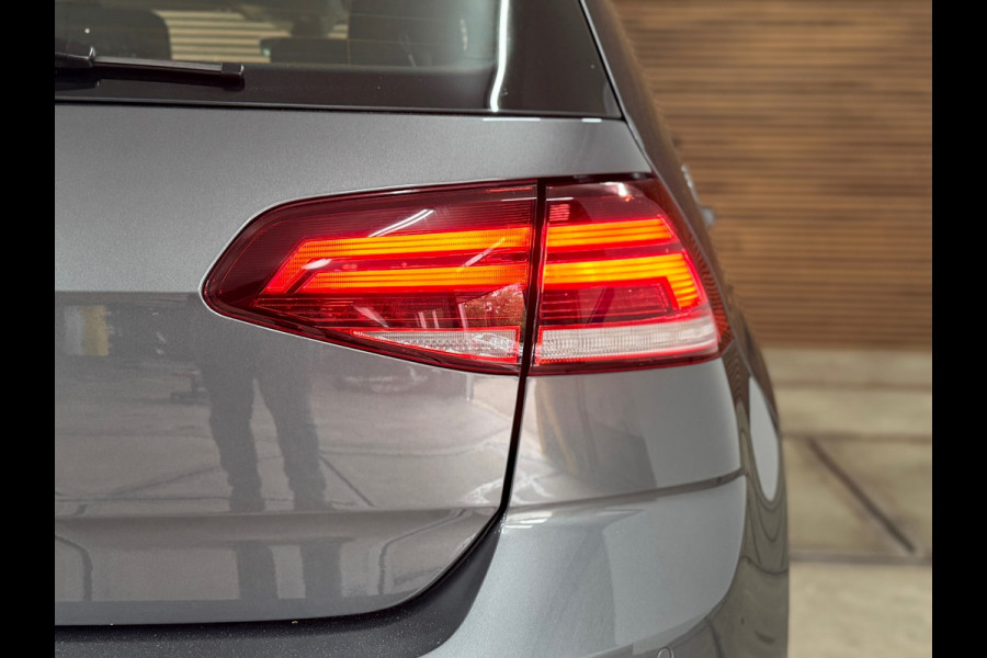 Volkswagen Golf 1.5 TSI DSG Automaat | IQ.Drive | Trekhaak | Carplay | Adaptive Cruise