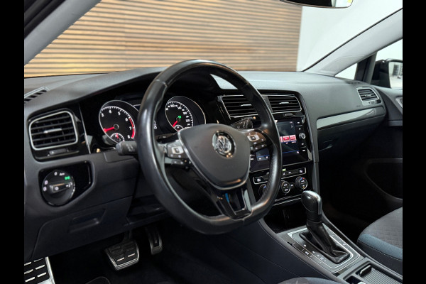 Volkswagen Golf 1.5 TSI DSG Automaat | IQ.Drive | Trekhaak | Carplay | Adaptive Cruise