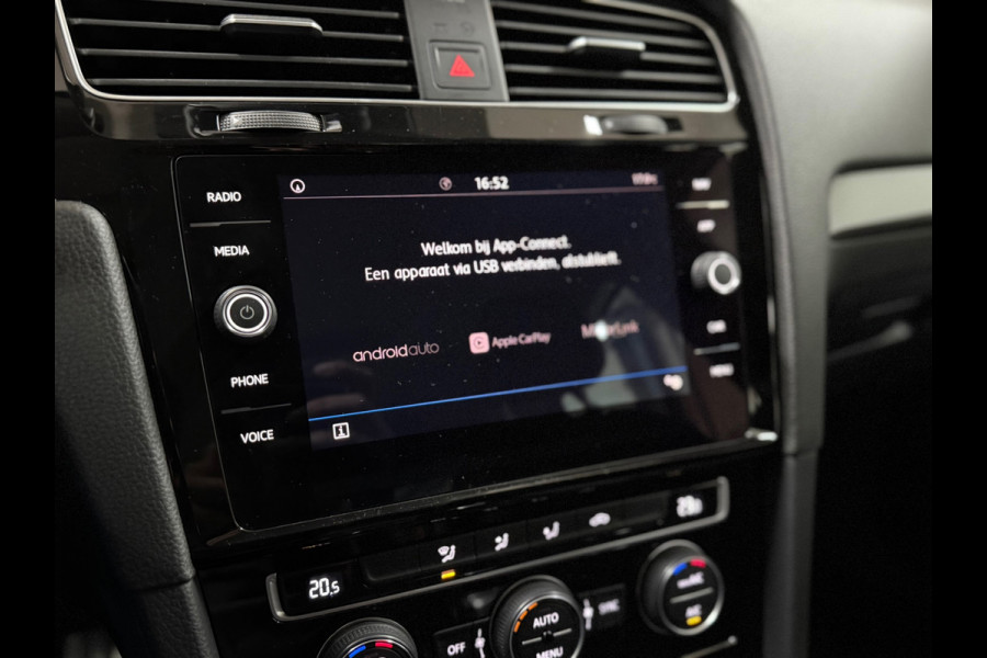 Volkswagen Golf 1.5 TSI DSG Automaat | IQ.Drive | Trekhaak | Carplay | Adaptive Cruise