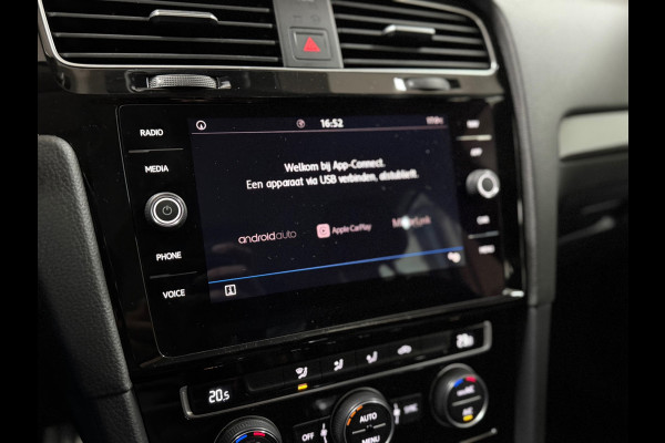 Volkswagen Golf 1.5 TSI DSG Automaat | IQ.Drive | Trekhaak | Carplay | Adaptive Cruise