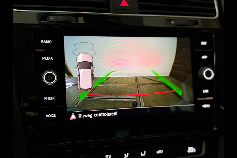 Volkswagen Golf 1.5 TSI DSG Automaat | IQ.Drive | Trekhaak | Carplay | Adaptive Cruise