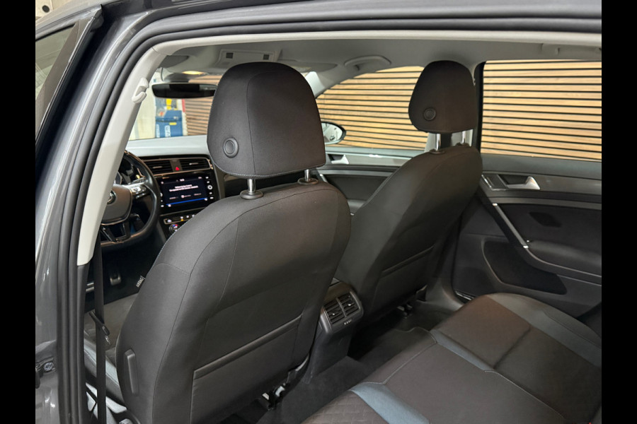 Volkswagen Golf 1.5 TSI DSG Automaat | IQ.Drive | Trekhaak | Carplay | Adaptive Cruise