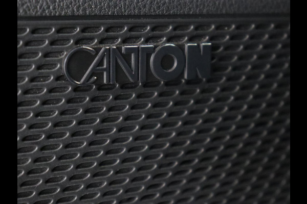 Škoda Octavia 2.0 TSI RS | 245pk | Trekhaak | Stoelverwarming | Adaptive cruise | Camera | Sfeerverlichting | Navigatie | Canton Sound | Sportstoelen | Virtual Cockpit | Full LED