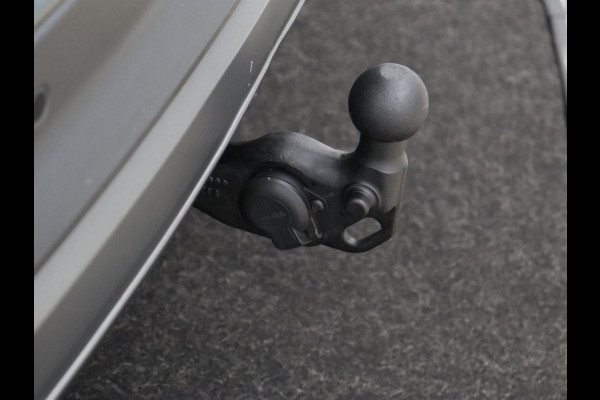 Škoda ENYAQ iV 80 | Warmtepomp | Trekhaak | Matrix LED | Adaptive cruise | Keyless | Camera | Half leder | Stuurverwarming | Memory | Navigatie | Climate control | Dodehoek detectie | Getint glas