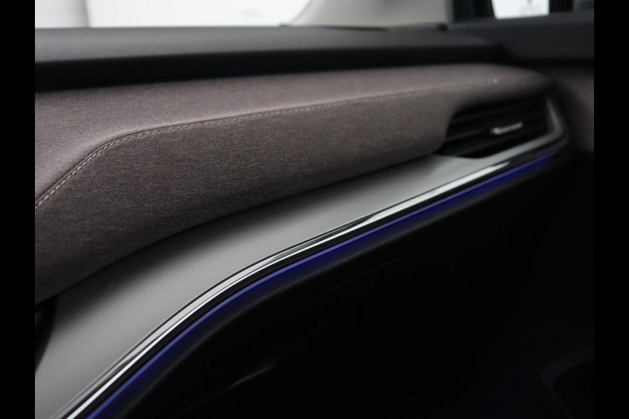 Škoda ENYAQ iV 80 | Warmtepomp | Trekhaak | Matrix LED | Adaptive cruise | Keyless | Camera | Half leder | Stuurverwarming | Memory | Navigatie | Climate control | Dodehoek detectie | Getint glas