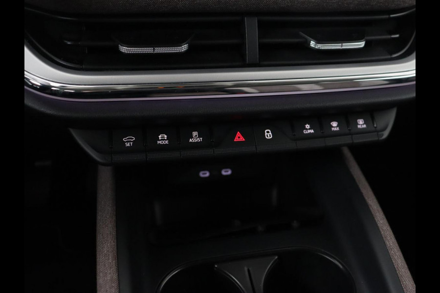 Škoda ENYAQ iV 80 | Warmtepomp | Trekhaak | Matrix LED | Adaptive cruise | Keyless | Camera | Half leder | Stuurverwarming | Memory | Navigatie | Climate control | Dodehoek detectie | Getint glas