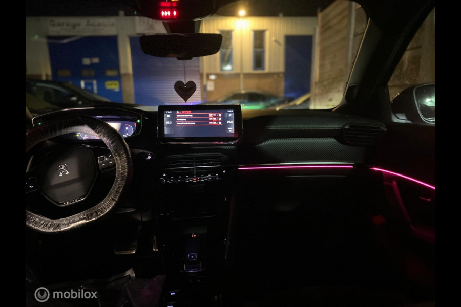 Peugeot 2008 GT Turbo 155 Automaat | 6 Maanden Garantie