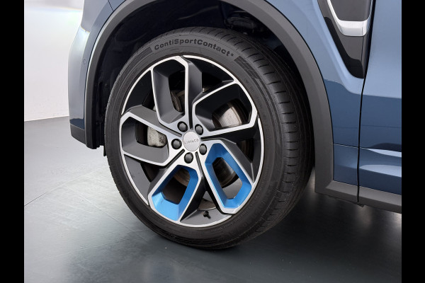 Lynk & Co 01**Gereserveerd** PHEV AUT-7 261pk Pano-Schuifdak Lmv 20" 360°Camera Apple Carplay Android Auto Adap.Cruise Navi Pdc Ecc Keyless Led Plug-In Hybri Elek.Memory.Stoel File assistent Dodehoek detector Elektrisch bedienbare achterklep Rijstrooksensor Wifi Verkeersbord detectie 425Nm koppel 3,7kw laadvermogen  1800kg Trekvermogen 1e Eigenaar Origineel Nederlandse auto!