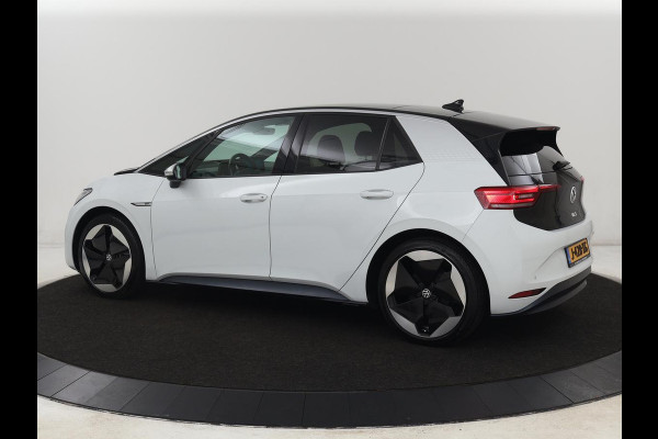 Volkswagen ID.3 First Max 58 kWh | Panoramadak | Head-Up | Stoelverwarming | Massage | Matrix LED | Adaptive cruise | 20'' | Keyless | Navigatie | Dodehoek detectie | Sfeerverlichting