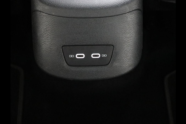 Volkswagen ID.3 First Max 58 kWh | Panoramadak | Head-Up | Stoelverwarming | Massage | Matrix LED | Adaptive cruise | 20'' | Keyless | Navigatie | Dodehoek detectie | Sfeerverlichting