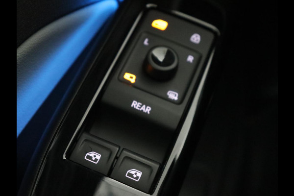 Volkswagen ID.3 First Max 58 kWh | Panoramadak | Head-Up | Stoelverwarming | Massage | Matrix LED | Adaptive cruise | 20'' | Keyless | Navigatie | Dodehoek detectie | Sfeerverlichting