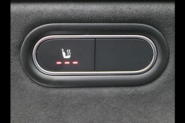 Mercedes-Benz CLA-Klasse Shooting Brake 250 e Star Edition AMG Line | Night Pakket | Sfeerverlichting | Ledkoplampen | Apple CarPlay | Keyless-Go | Inclusief 24 maanden MB Certified garantie voor Europa.