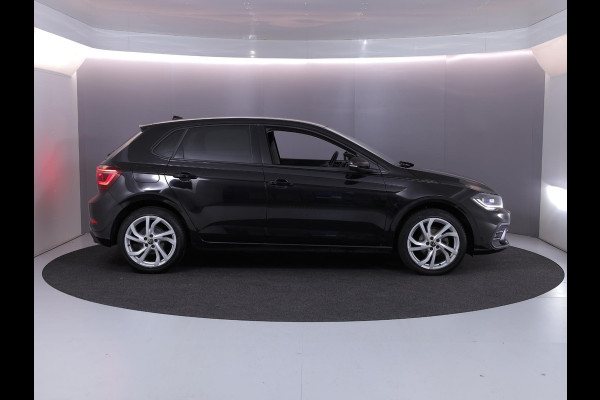 Volkswagen Polo 1.0 TSI Style 95 pk | Navigatie via App | Parkeersensoren | Achteruitrijcamera | Keyless | Stoelverwarming |
