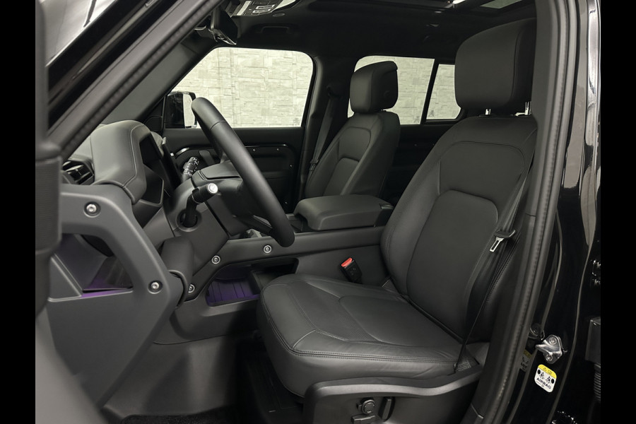 Land Rover Defender 110 2.0 P300e 110 X-Dynamic HSE | Black-Optic | Panorama | 360 Camera | Meridian | Trekhaak | Luchtvering | ACC | Stoelventilatie | Cold-Climate Pack | Leder | Head-Up | Keyless-Entry | Luchtvering | 22'' | Memory | Interieurdelen Leder | Standkachel | Dodehoek |