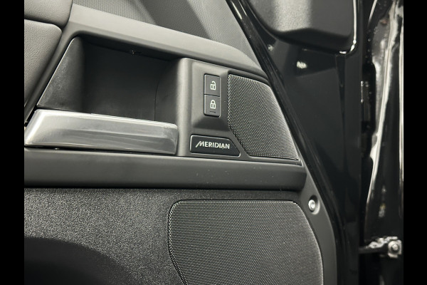 Land Rover Defender 110 2.0 P300e 110 X-Dynamic HSE | Black-Optic | Panorama | 360 Camera | Meridian | Trekhaak | Luchtvering | ACC | Stoelventilatie | Cold-Climate Pack | Leder | Head-Up | Keyless-Entry | Luchtvering | 22'' | Memory | Interieurdelen Leder | Standkachel | Dodehoek |