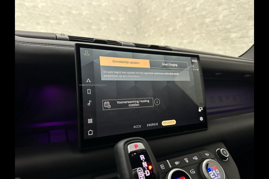 Land Rover Defender 110 2.0 P300e 110 X-Dynamic HSE | Black-Optic | Panorama | 360 Camera | Meridian | Trekhaak | Luchtvering | ACC | Stoelventilatie | Cold-Climate Pack | Leder | Head-Up | Keyless-Entry | Luchtvering | 22'' | Memory | Interieurdelen Leder | Standkachel | Dodehoek |