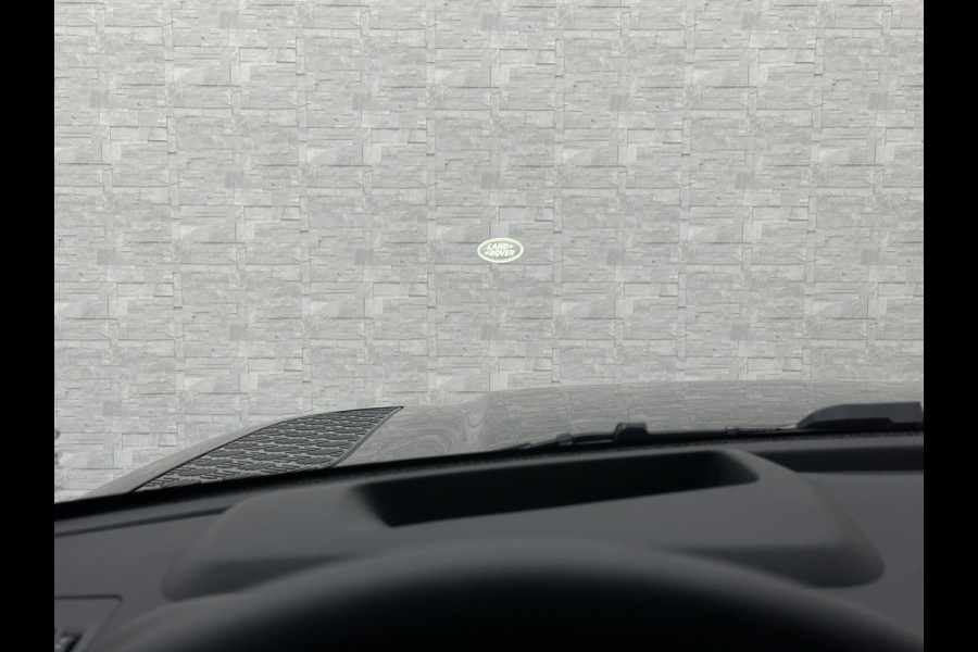 Land Rover Defender 110 2.0 P300e 110 X-Dynamic HSE | Black-Optic | Panorama | 360 Camera | Meridian | Trekhaak | Luchtvering | ACC | Stoelventilatie | Cold-Climate Pack | Leder | Head-Up | Keyless-Entry | Luchtvering | 22'' | Memory | Interieurdelen Leder | Standkachel | Dodehoek |