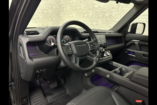 Land Rover Defender 110 2.0 P300e 110 X-Dynamic HSE | Black-Optic | Panorama | 360 Camera | Meridian | Trekhaak | Luchtvering | ACC | Stoelventilatie | Cold-Climate Pack | Leder | Head-Up | Keyless-Entry | Luchtvering | 22'' | Memory | Interieurdelen Leder | Standkachel | Dodehoek |