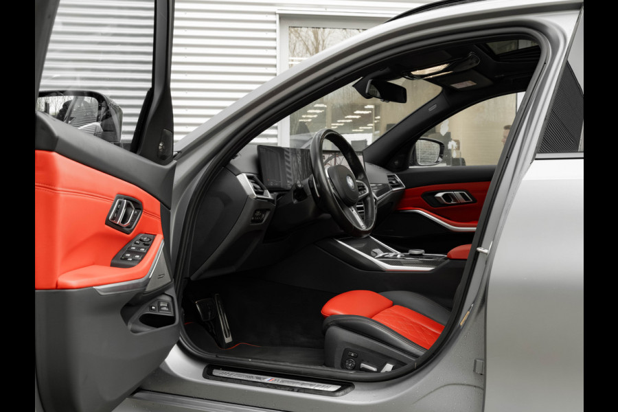 BMW 3 Serie Touring 330e xDrive - M-Sport Pro - Individual In+Exterieur - Pano - Trekhaak - Memoryzetel
