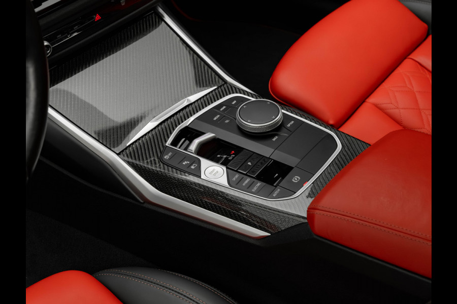 BMW 3 Serie Touring 330e xDrive - M-Sport Pro - Individual In+Exterieur - Pano - Trekhaak - Memoryzetel