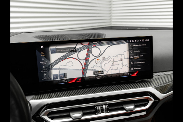 BMW 3 Serie Touring 330e xDrive - M-Sport Pro - Individual In+Exterieur - Pano - Trekhaak - Memoryzetel