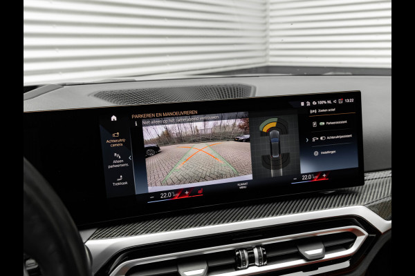 BMW 3 Serie Touring 330e xDrive - M-Sport Pro - Individual In+Exterieur - Pano - Trekhaak - Memoryzetel