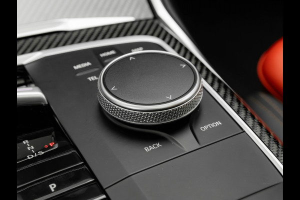 BMW 3 Serie Touring 330e xDrive - M-Sport Pro - Individual In+Exterieur - Pano - Trekhaak - Memoryzetel