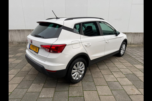 Seat Arona 1.0 TSI Style Business Intense | Carplay | Camera | Adaptieve cruise control | Dodehoek spiegels