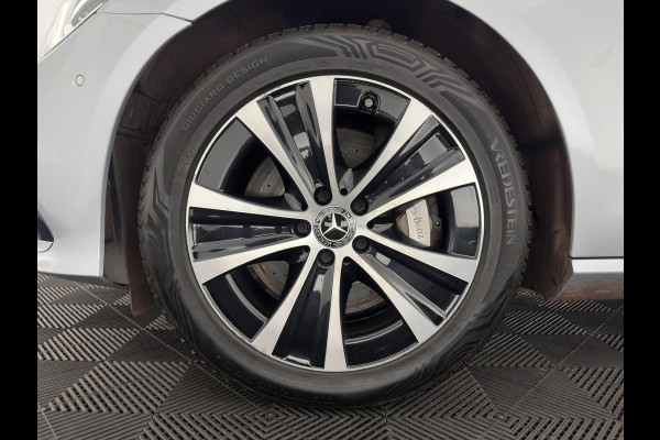 Mercedes-Benz E-Klasse Estate 300 de Luxury Line ( Plug-in ) (INCL-BTW) Aut. *LEATHER | FULL-LED | WIDESCREEN-COCKPIT | BLIND-SPOT | AMBIENT-LIGHT | HEATED-SPORTSEATS | CAMERA | DAB+ | NAVI-FULLMAP | PDC | ADAPTIVE-CRUISE | ECC | 18''ALU*