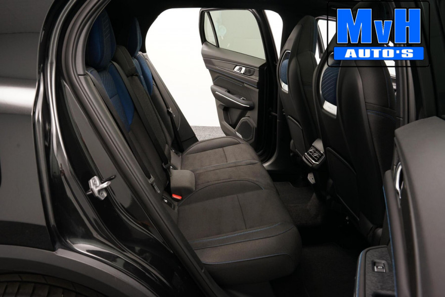 Lynk & Co 01 1.5 Hybride|FULL BLACK XL|ZWARTE.HEMEL|NAP