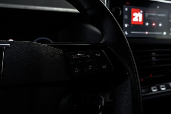 Fiat Scudo 1.5 Diesel 120PK L2H1 | NW Model | Carplay | Cruise | Digital Display | PDC + Camera | 3-Zits