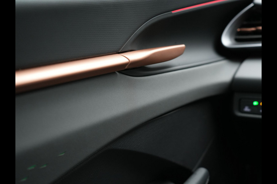 CUPRA Terramar 1.5 TSI e-Hybrid Business DSG Plug In Hybrid 204pk PHEV | Adaptive Cruise | Head Up | 360 Camera | Alcantara Sportstoelen Memory | Matrix LED | Stuurverwarming | Sfeerverlichting | Virtual |