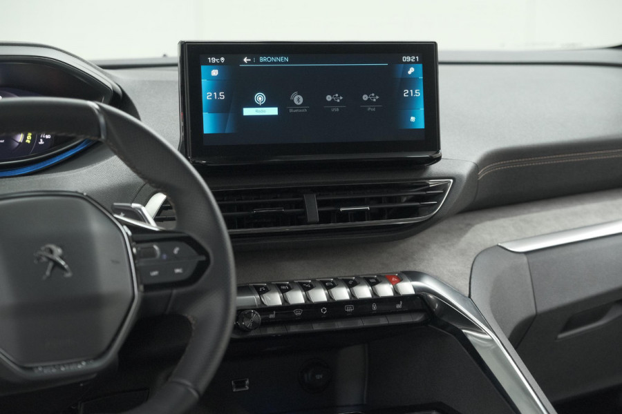 Peugeot 3008 136 Hybrid e-DCS6 GT | 360 Camera | Adaptieve Cruise Control | Elektrische Kofferklep | Stoelverwarming